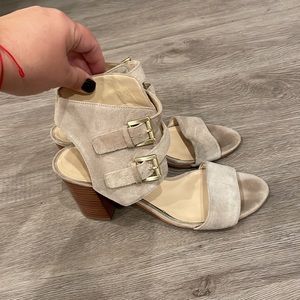 Nine West small block heel grey suede heels Size 8.5